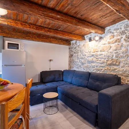 Kuca Za Odmor Nikola Ferienhaus Zadar