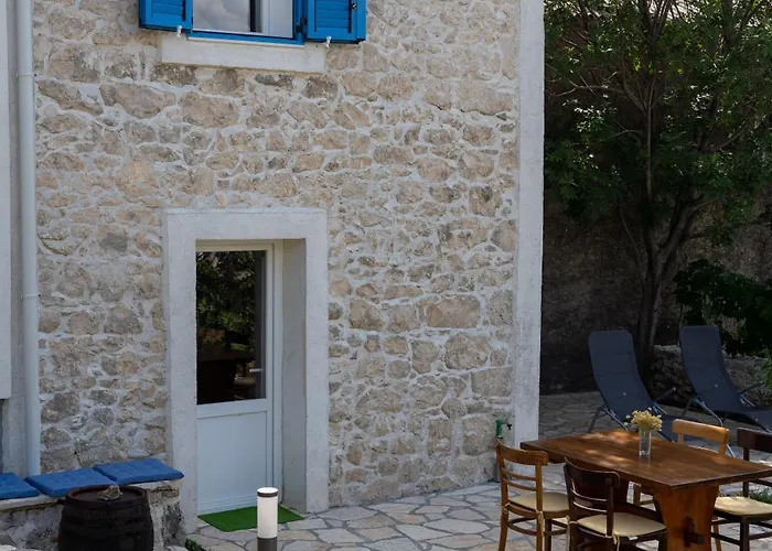 Kuca Za Odmor Nikola 펜션 *