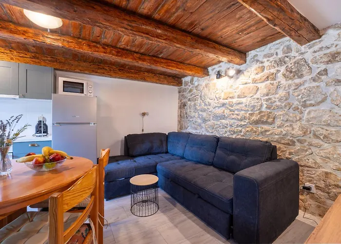 Kuca Za Odmor Nikola بيت للعطل زادار